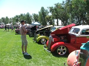 Early-Iron-Festival-Car