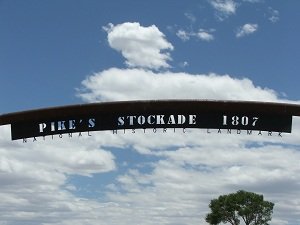 Pike's-Stockade-Sign